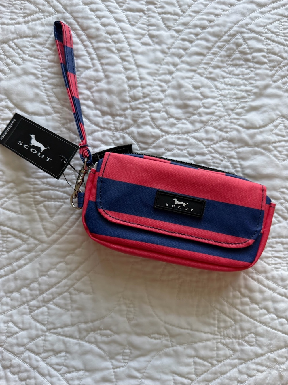 Scout Pink & Navy Wristlet Wallet - Scouted new
